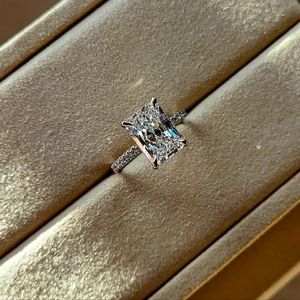 Solid 14k gold 4ct F VS2 lab radiant diamond ring with side lab diamond